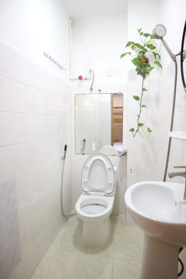 Loan Vo Hostel Ho Chi Minh City Exterior photo